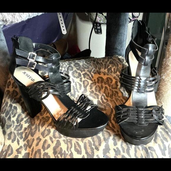 New 11 Chunky Heels - Picture 3 of 3